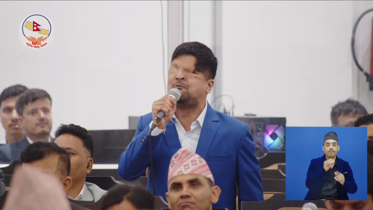 कर्णाली राजमार्गमा भएको दुर्घटनाबारे सांसद प्रसाईंले मागे गृहमन्त्रीको जवाफ