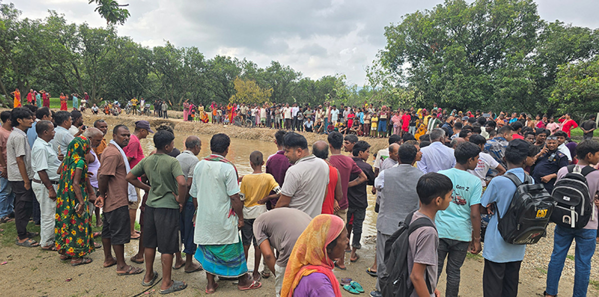 एकै परिवारका तीन बालबालिकाको पोखरीमा डुबेर मृत्यु