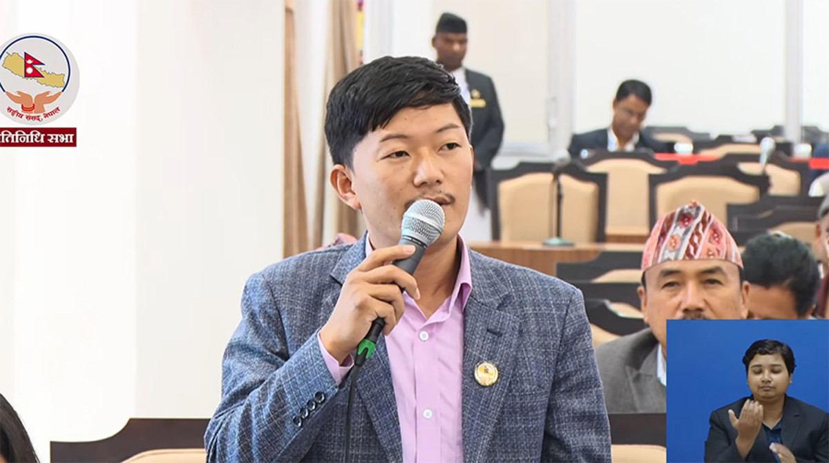 बरु ढुङ्गो बोल्ला हाम्रा प्रधानमन्त्री बोलेनन्: सांसद आरेन राई