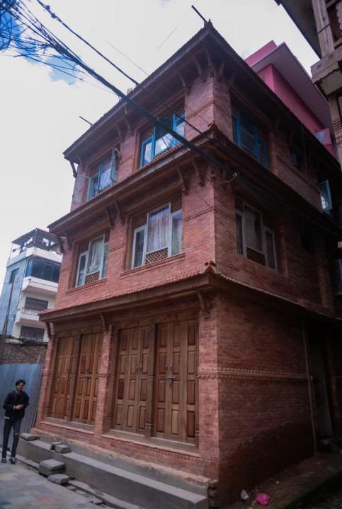 1784866148-JJQuU.jpg