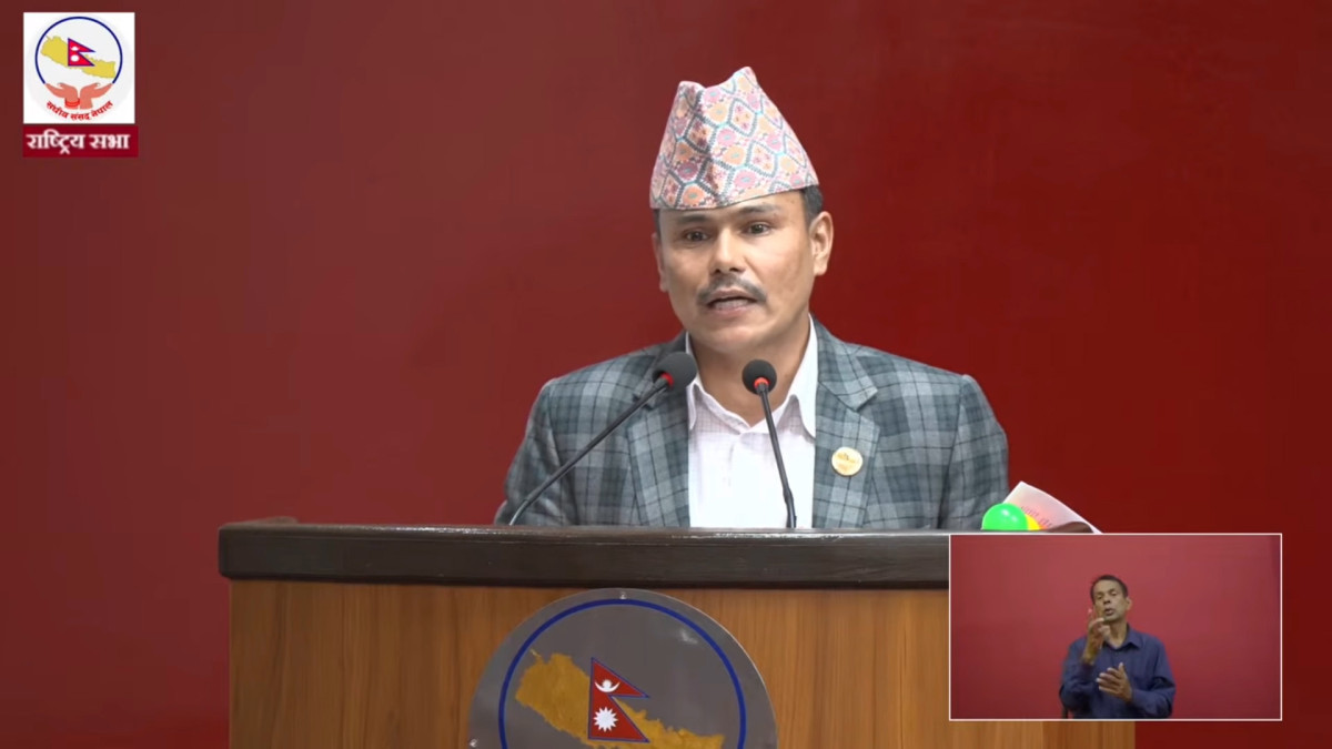 सरकारले ६० लाख दलितलाई झुक्याउँदैछः मुख्य सचेतक परियार