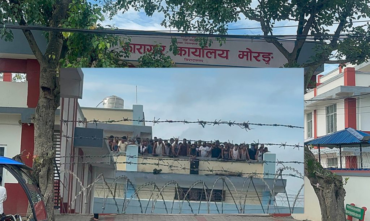 मोरङ कारागारमा कैदीबन्दीको प्रदर्शन, खानतलासीको विरोधमा छतमा बसे