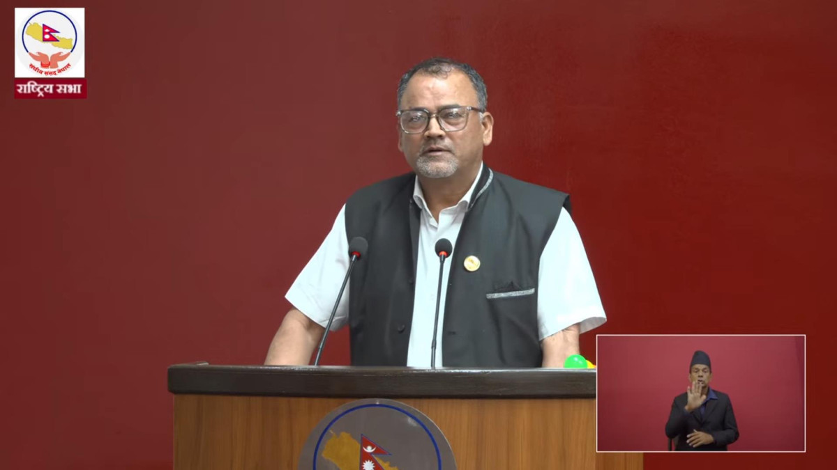 इतिहास नपढी ३५ वर्षलाई गाली गरेर मात्र देश चल्दैन : नेकपा सांसद विष्ट