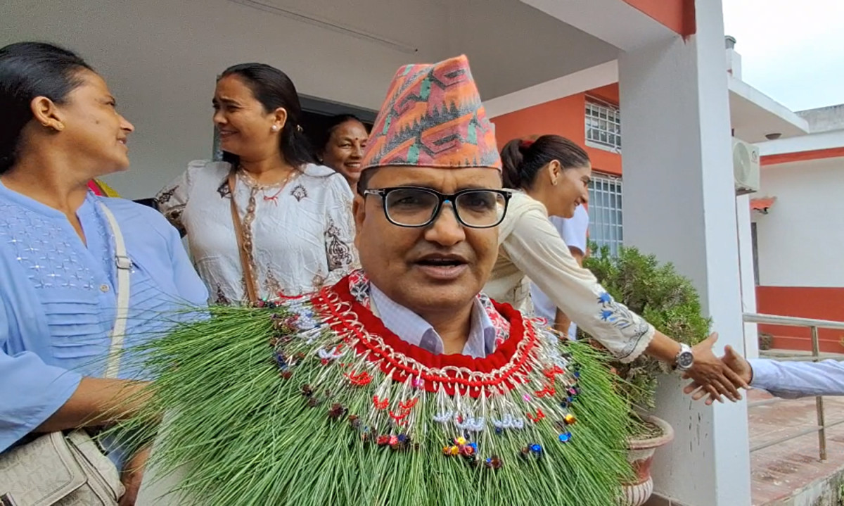 सुदूरपश्चिमका मुख्यमन्त्री खगराज भट्टले पाए विश्वासको मत