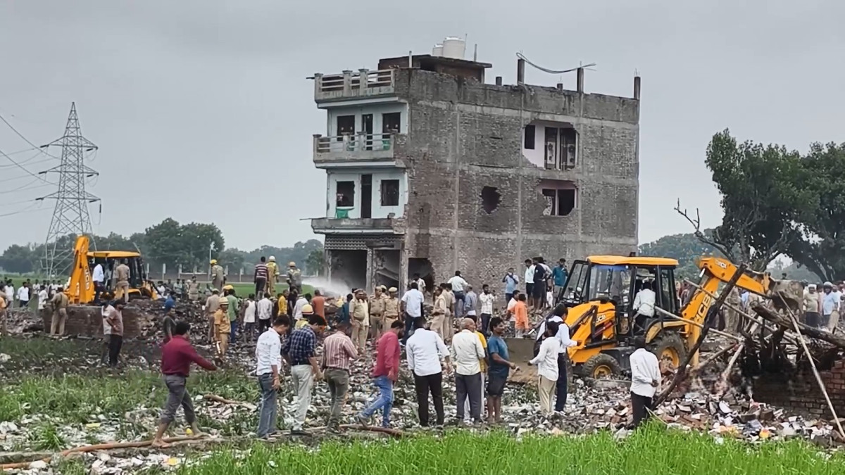 भारतको उत्तर प्रदेशस्थित पटाका कारखानामा भीषण विष्फोटः ११ जनाको मृत्यु, १८ भन्दा बढी घाइते