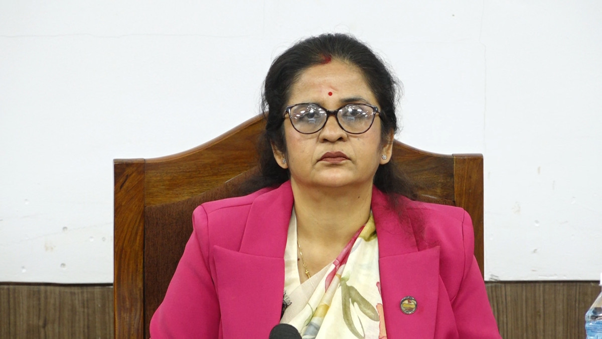 सिर्सिया खोला प्रदूषण रोक्न उद्योगीलाई मन्त्रीको एक साताको अल्टिमेटम