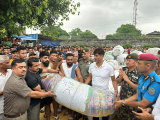 भोटेकोशी बाढीप्रभावितलाई कारागारबाट कैदीबन्दीको सहयोग