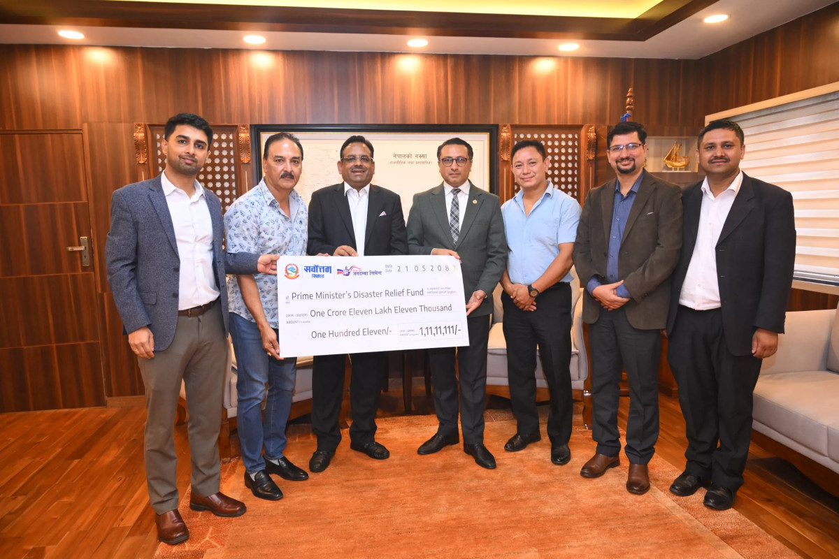 सर्वोत्तम र जगदम्बा सिमेन्टले दिए बाढीपीडितका लागि १ करोड ११ लाख सहयोग
