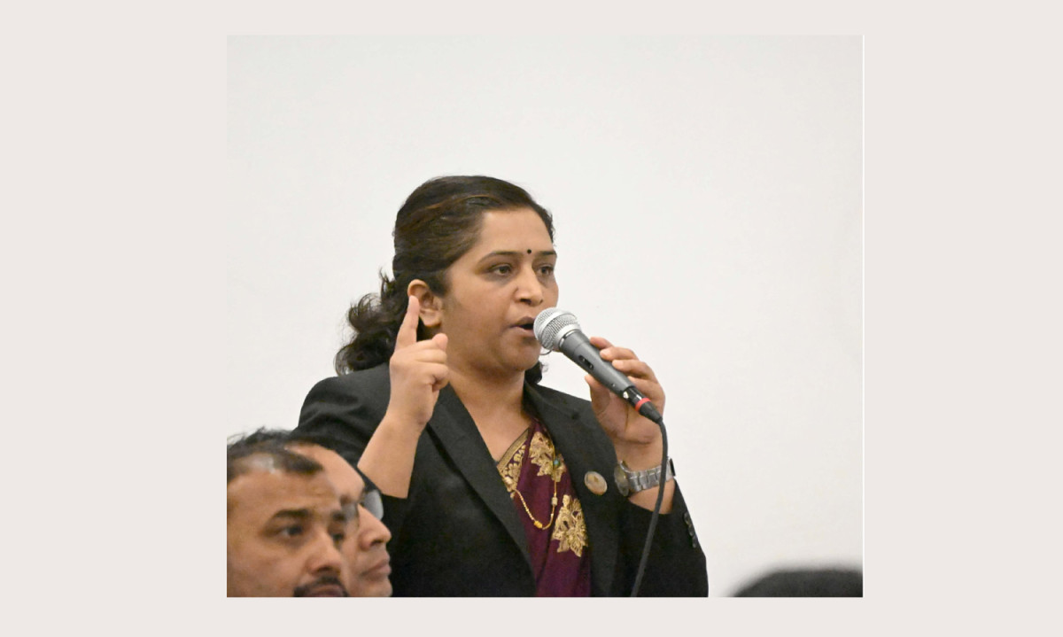 आईसीयूभित्र अन्तर्वार्ता लिएको विषय संसदमा उठ्यो