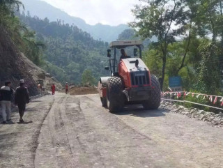 कृष्णभीर सडक असोज १ देखि दुईतर्फी चल्ने