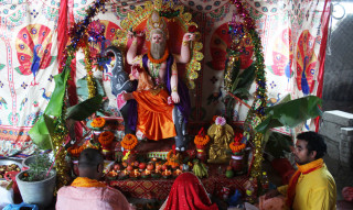 आज विश्वकर्मा पूजा एवम्  वास्तु दिवस मनाइँदै, यस्तो छ महत्त्व
