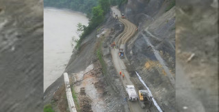 कृष्णभीरमा नयाँ ट्र्याक निर्माणपछि दुईतर्फ नै चल्न थाले गाडी
