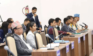 त्रिशूलीमा हराइरहेका यात्रुको खोजी तीव्र पार्न सरकारसँग माग