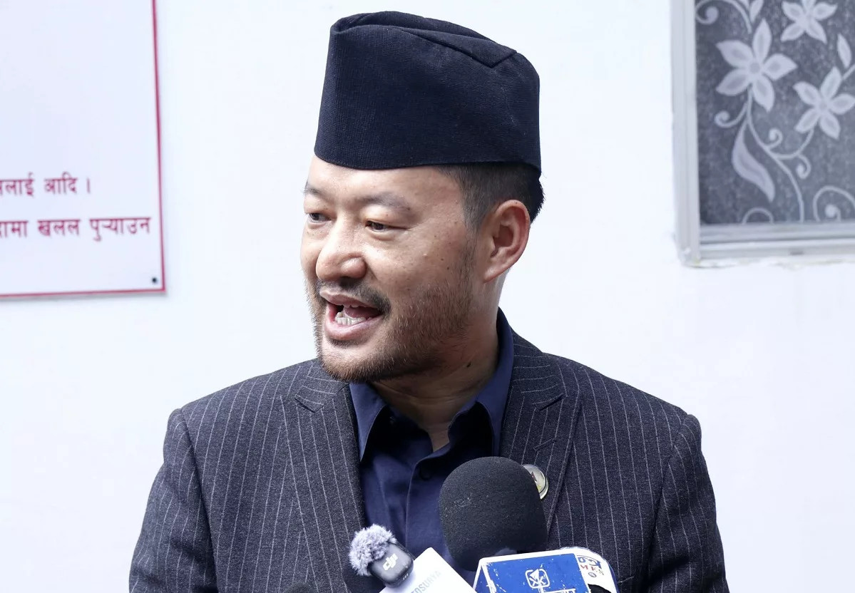 एमालेमा नेतृत्व हाँक्ने युवाहरू प्रशस्त छन् :  क्षितिज थेवे
