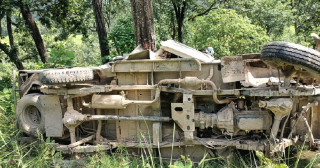 गोरखामा गाडी सडकबाट खस्दा ८ जना घाइते, २ को अवस्था गम्भीर