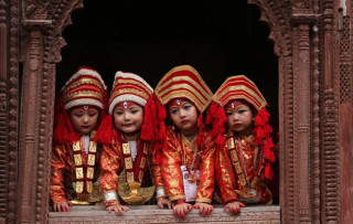 इन्द्रजात्राको अवसरमा वसन्तपुरमा सामूहिक कुमारी पूजा (तस्बिरहरू)