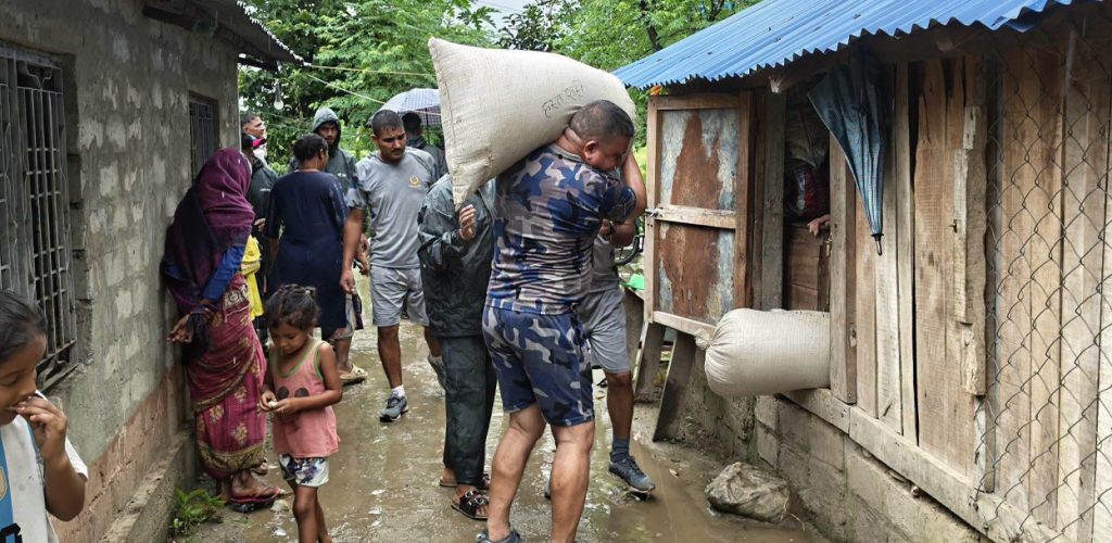 कञ्चनपुरमा बाढीको जोखिम, ९ परिवार सुरक्षित स्थानमा सारिए