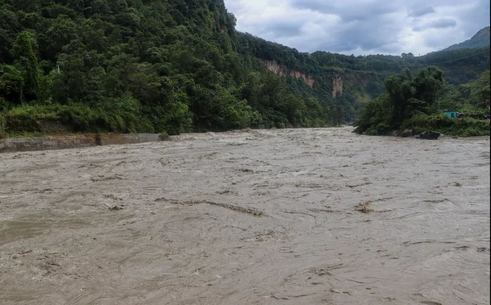 कालीगण्डकी बाढी अपडेट : पर्वतमा ८० घर बगायो