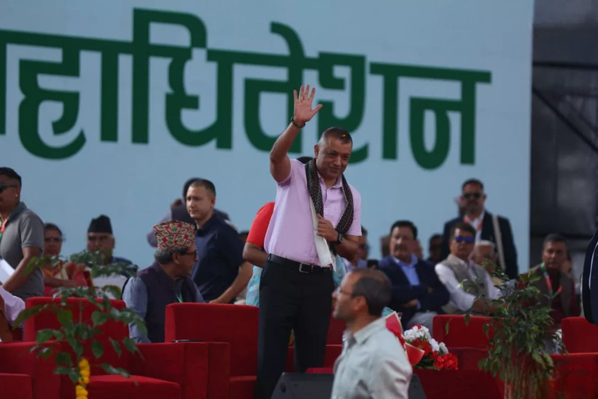गगन थापाको राजनीतिक प्रतिवेदन : गठबन्धन नगर्ने, कांग्रेस पुनर्संरचना गर्ने प्रस्ताव