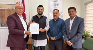चितवनवासीले सभापति लामिछानेलाई भेटेर भने- नारायणी नदी नियन्त्रणका लागि पहल गर्नूस्