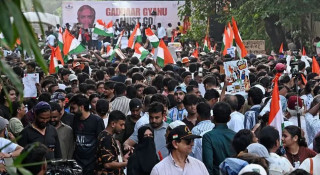 दिल्लीमा ककरोच जनता पार्टीका संस्थापकसहित ६०० समर्थक पक्राउ