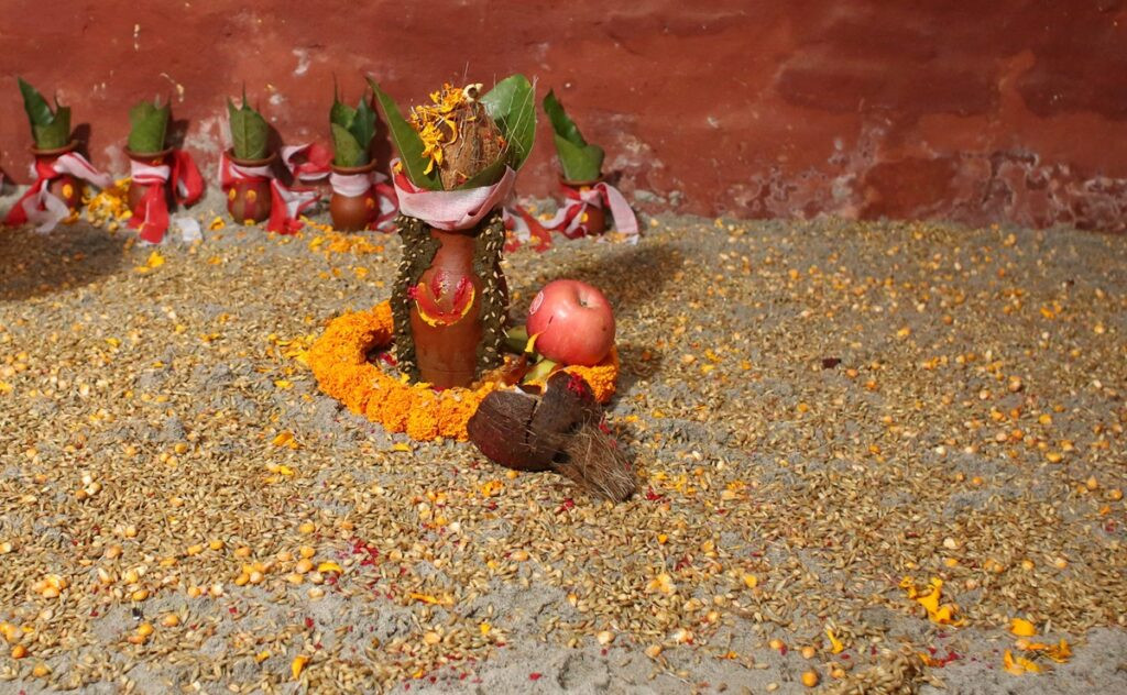 घटस्थापना: नवरात्र आरम्भ, यसरी गर्नुहोस् तयारी