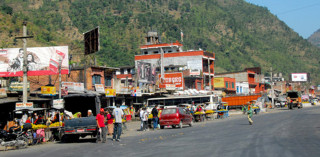 राजमार्गका होटलका अखाद्य खानाले यात्रु बिरामी भए सवारी चालक र होटल सञ्चालकलाई कारबाही हुने