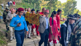 गोरखाबाट हनुमानढोकामा पठाइयो फूलपातीसहितको डोली